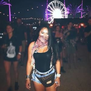 Meet your Posher, Alexa